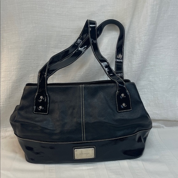 Nine West Glossy Black Shoulder Bag - Picture 1 of 12